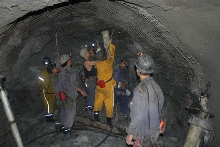 沂水工程爆破中的危险因素分析以及应对工程爆破危险的措施